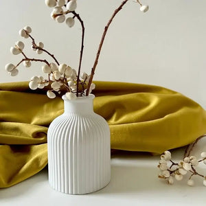 Modern Concrete Vase/Pot – Minimalist & Durable Design